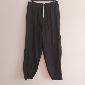 Nike Mens Track Pants XL Lined Ankle zip Elastic Draw string Waist Black Pockets